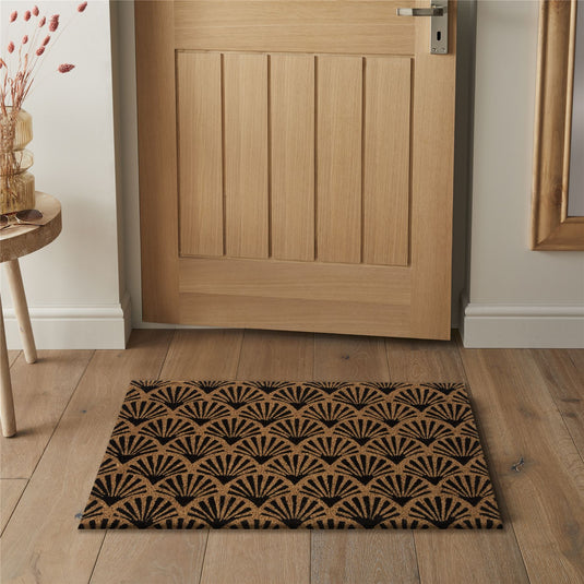 Astley Scallop Deco Coir Black Doormat